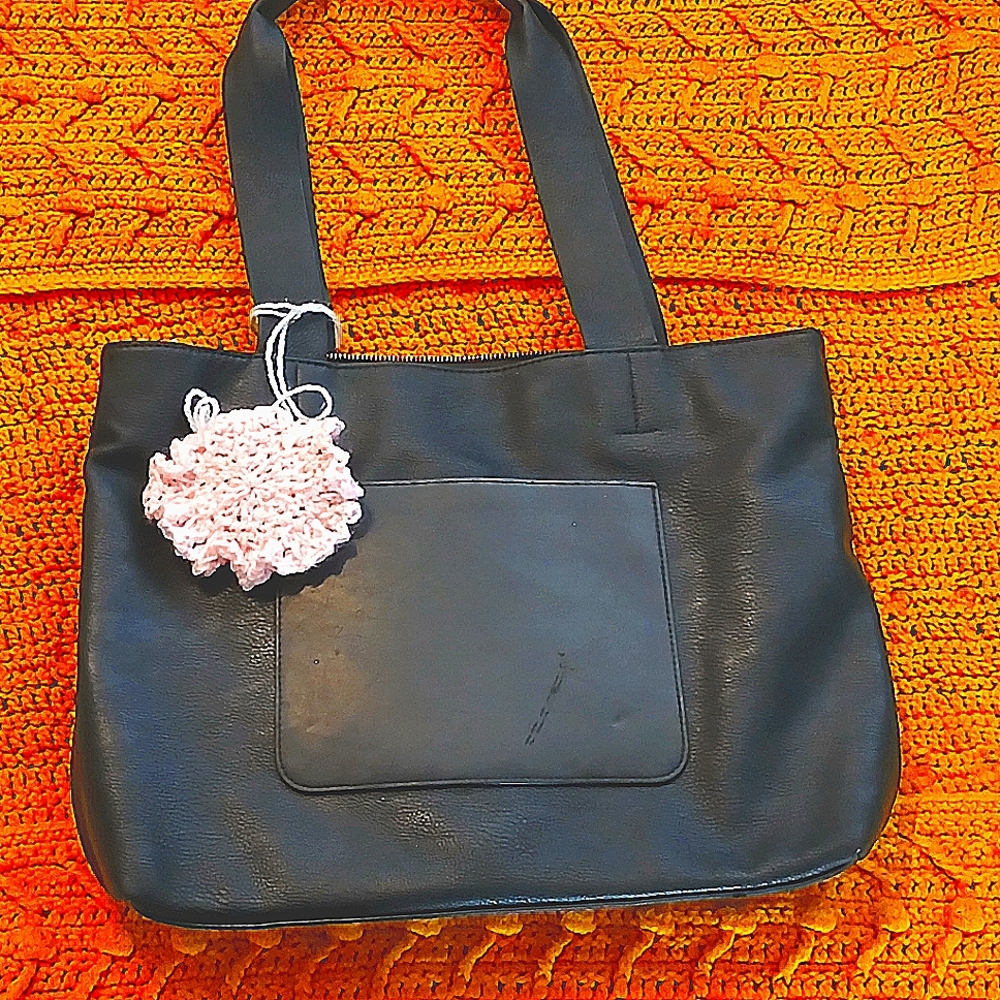 Mini bags/bag charms  bucket hat  bottle holder bags some mini mesh clothes